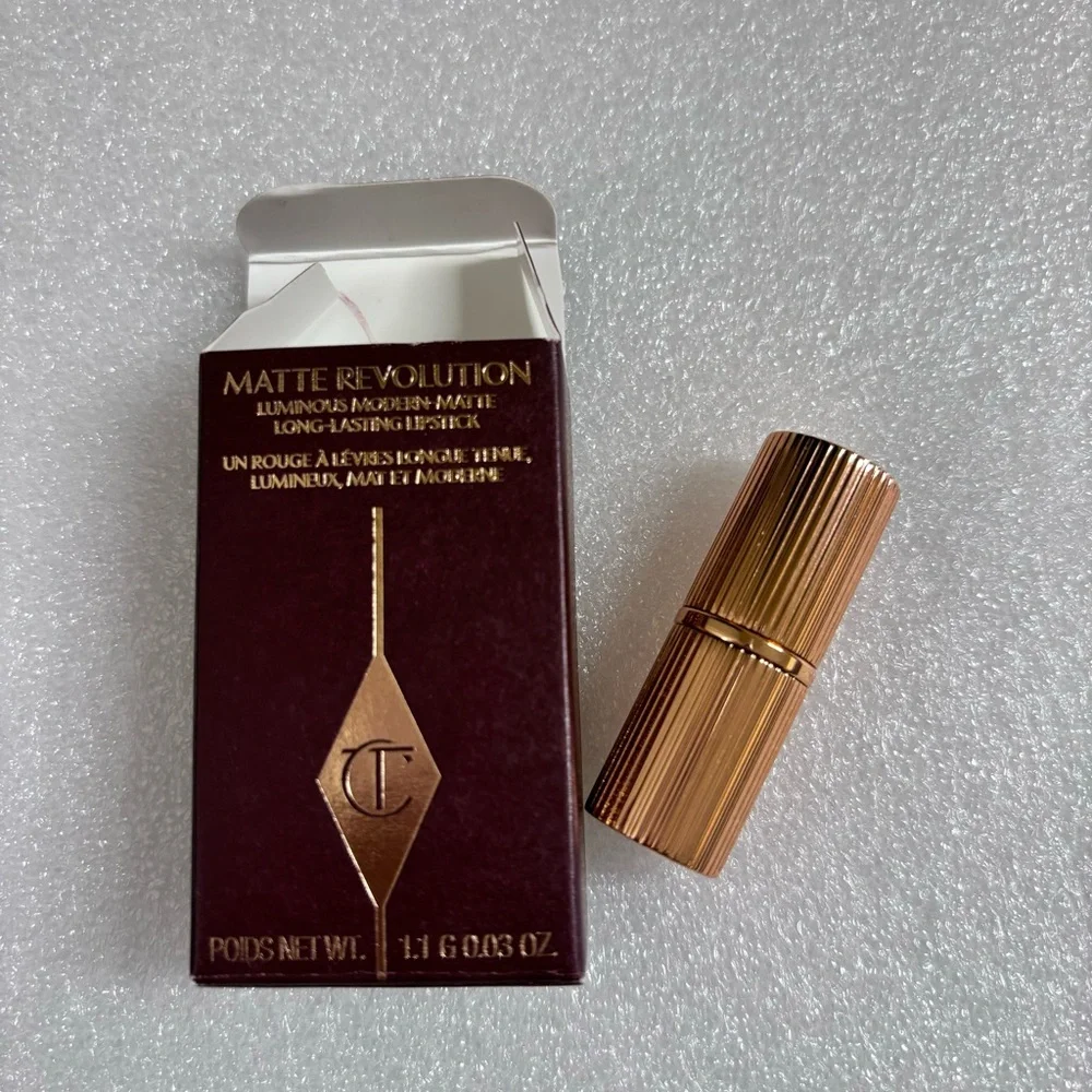 Charlotte Tilbury charlotte tilbury